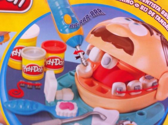 Regalos de Sonrisa: Ideas de Regalos Navideños para la Salud Bucodental de tus Pequeños/as